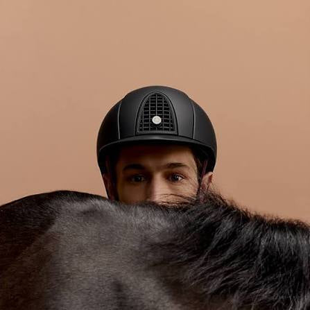 La importancia de elegir bien la talla del casco de equitación