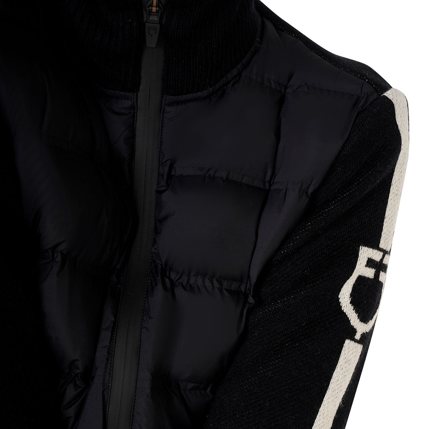 Chaqueta de mujer en nailon y punto con cremallera. - Negro